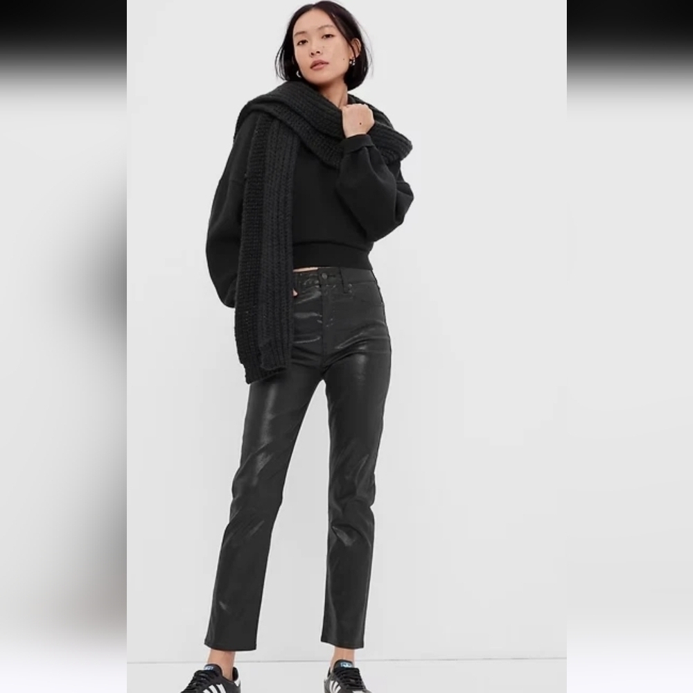 GAP Slim Sky High Rise Stretch Coated Foil Jeans. Black. 27/4P NWT